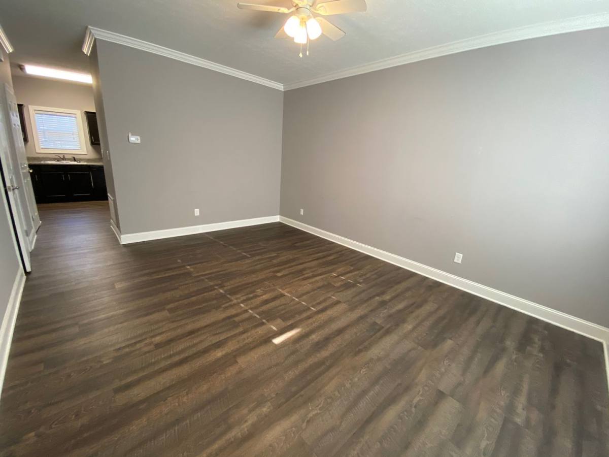 Apartment for rent at 5878 Old Nashville Rd, Bowling Green, KY 42104