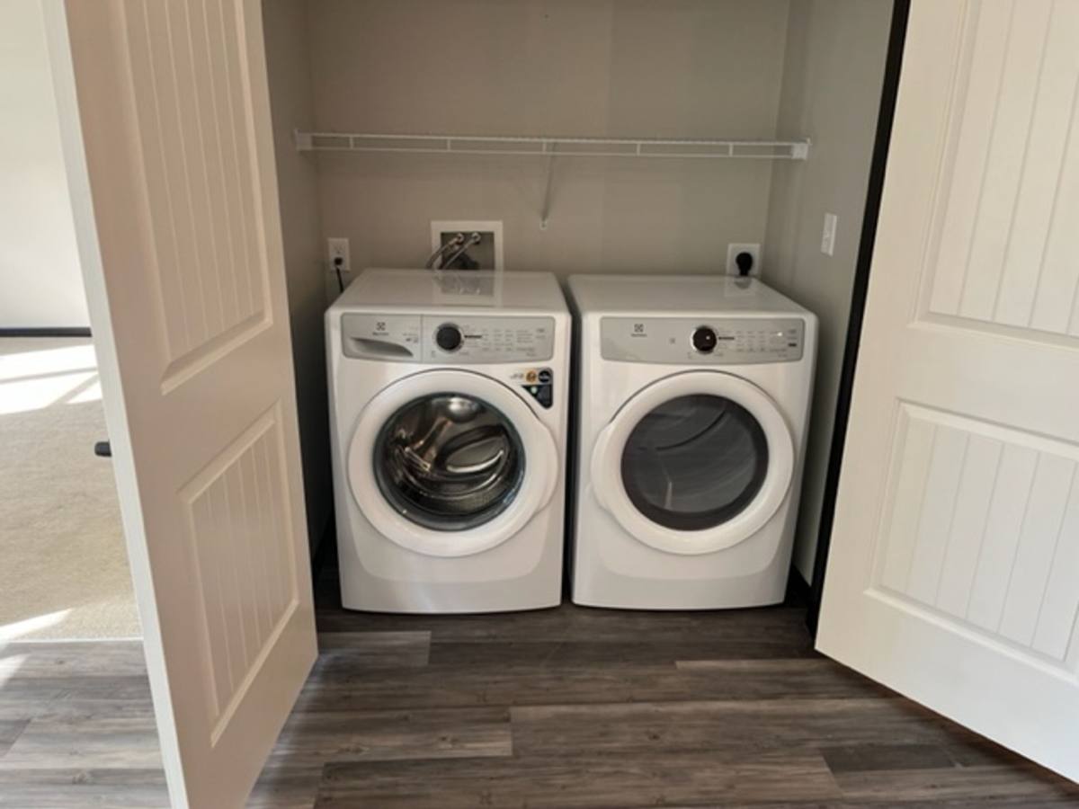 Apartment for rent at 300 W Ave, Zumbrota, MN 55992