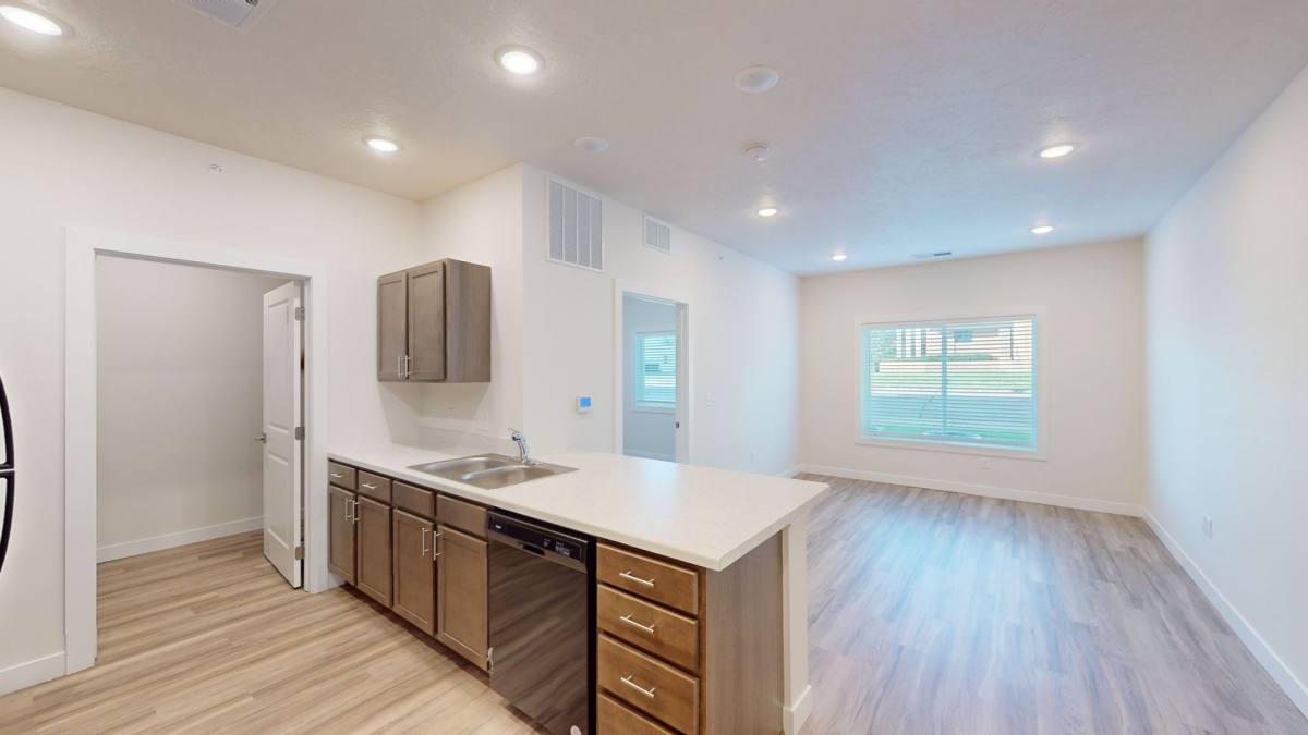 Apartment for rent at 1720 Morningside Ave, Sioux City, IA 51106