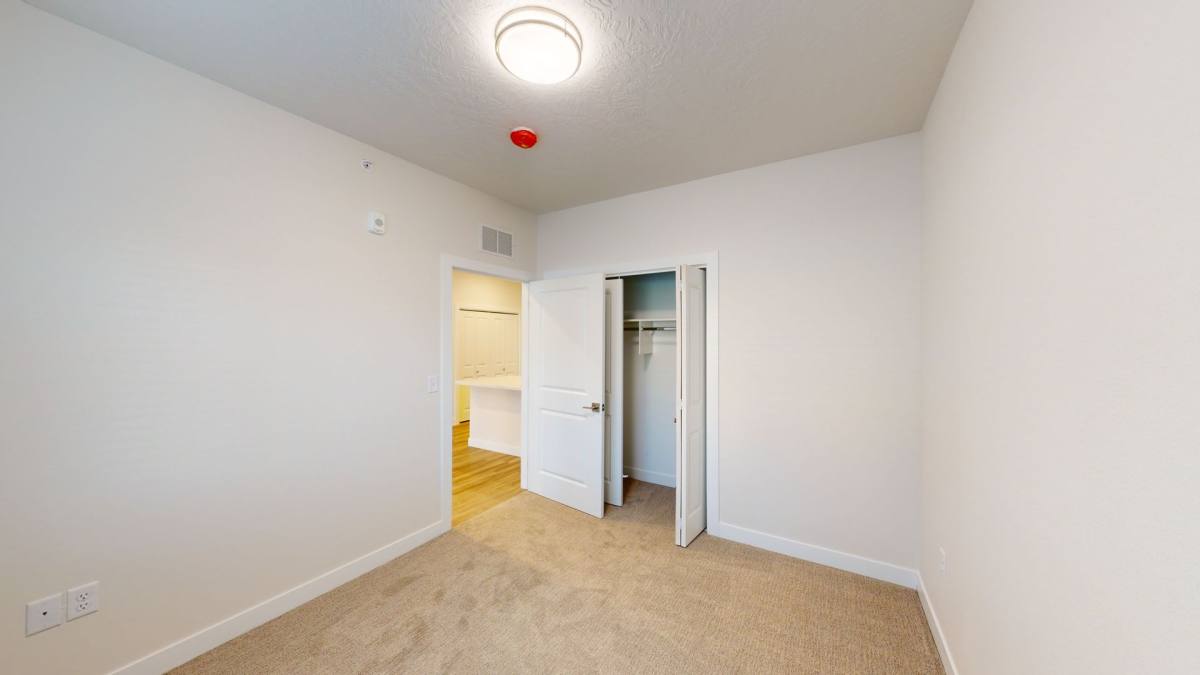 Apartment for rent at 1720 Morningside Ave, Sioux City, IA 51106
