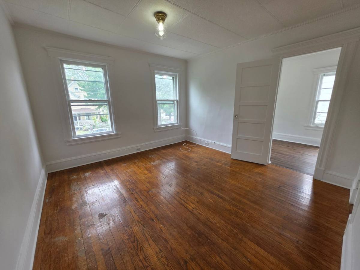 Apartment for rent at 143 -145 Elmendorf St, Kingston, NY 12401