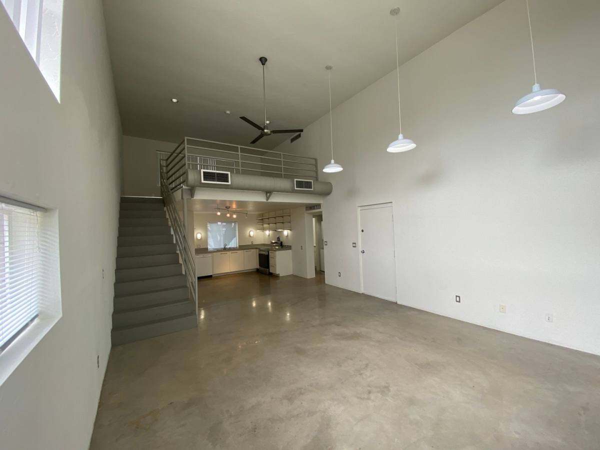 Apartment for rent at 1250 E Manlove St, Tucson, AZ 85719
