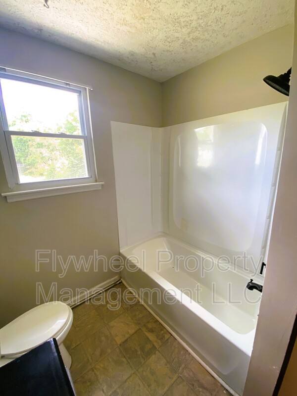 House for rent at 780 Garrison Dr, Nashville, TN 37207