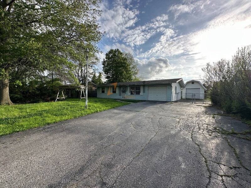 House for rent at 732 N State Rd #149, Valparaiso, IN 46385
