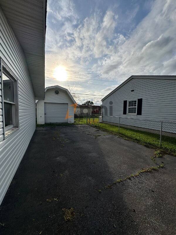 House for rent at 732 N State Rd #149, Valparaiso, IN 46385