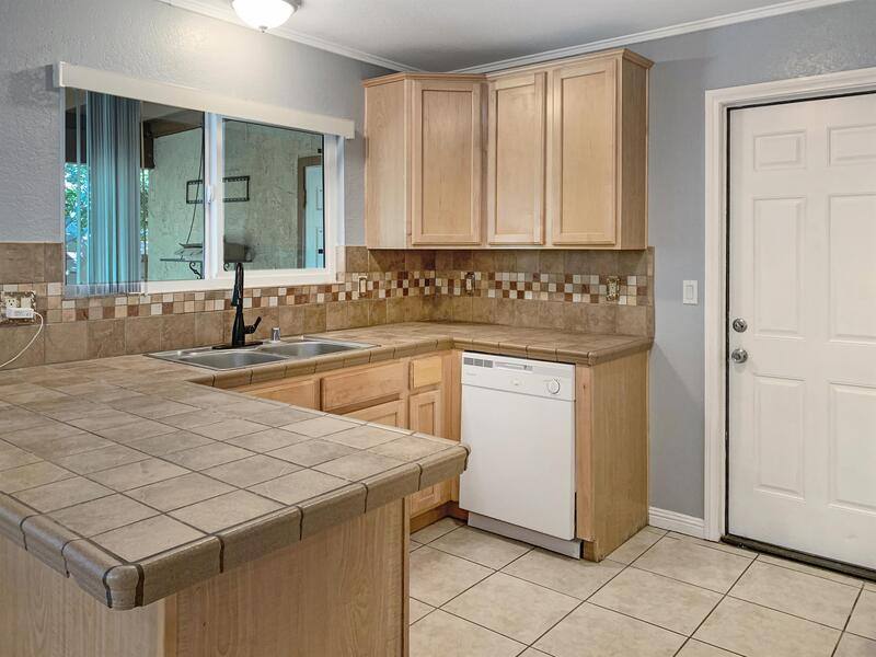 House for rent at 53665 Avenida Vallejo, La Quinta, CA 92253