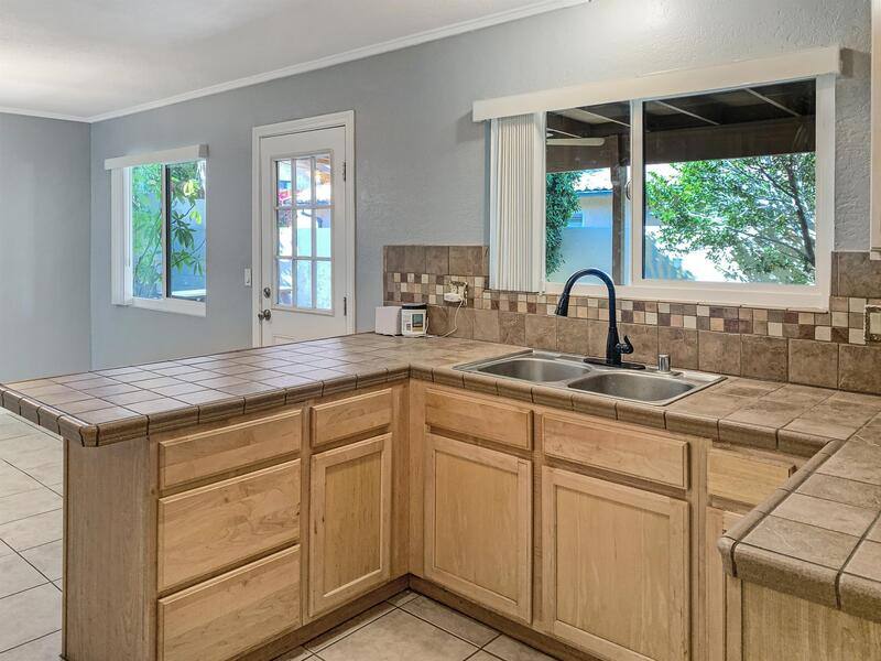 House for rent at 53665 Avenida Vallejo, La Quinta, CA 92253