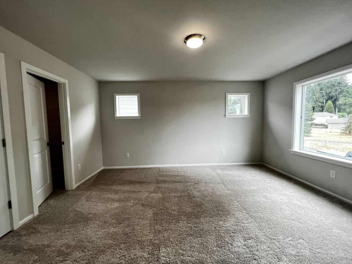 House for rent at 2712 Mayes Rd SE, Lacey, WA 98503