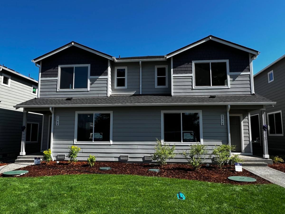 House for rent at 2712 Mayes Rd SE, Lacey, WA 98503