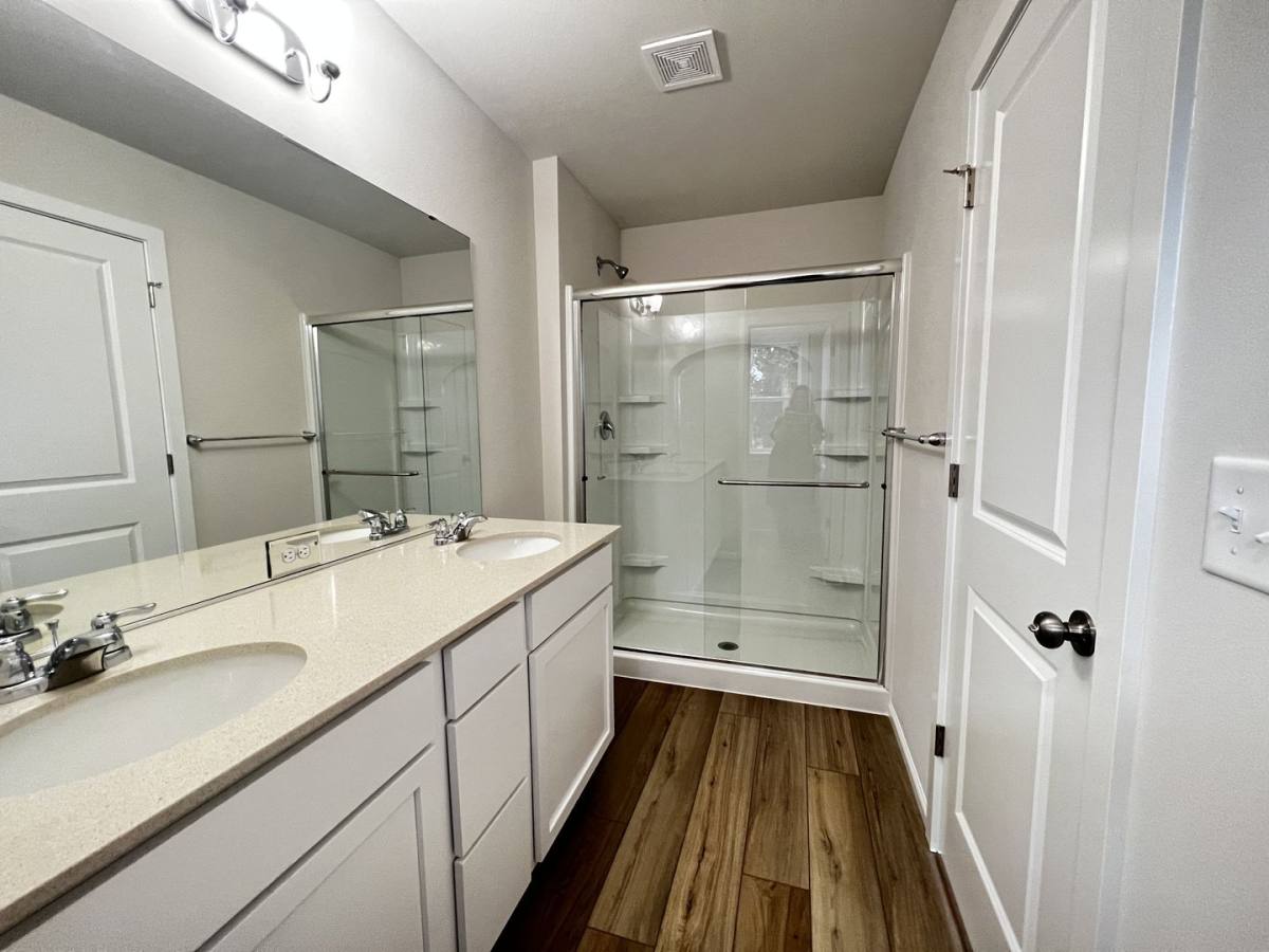 House for rent at 2712 Mayes Rd SE, Lacey, WA 98503