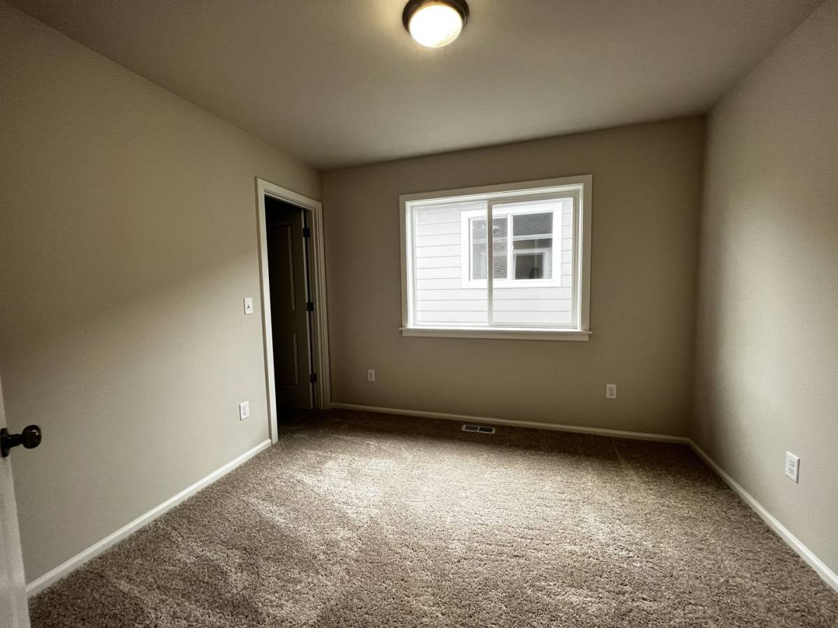 House for rent at 2712 Mayes Rd SE, Lacey, WA 98503