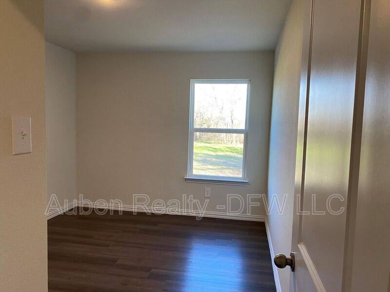 Apartment for rent at 2203 Henry St #A, Greenville, TX 75401