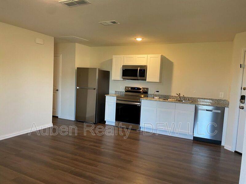 Apartment for rent at 2203 Henry St #A, Greenville, TX 75401