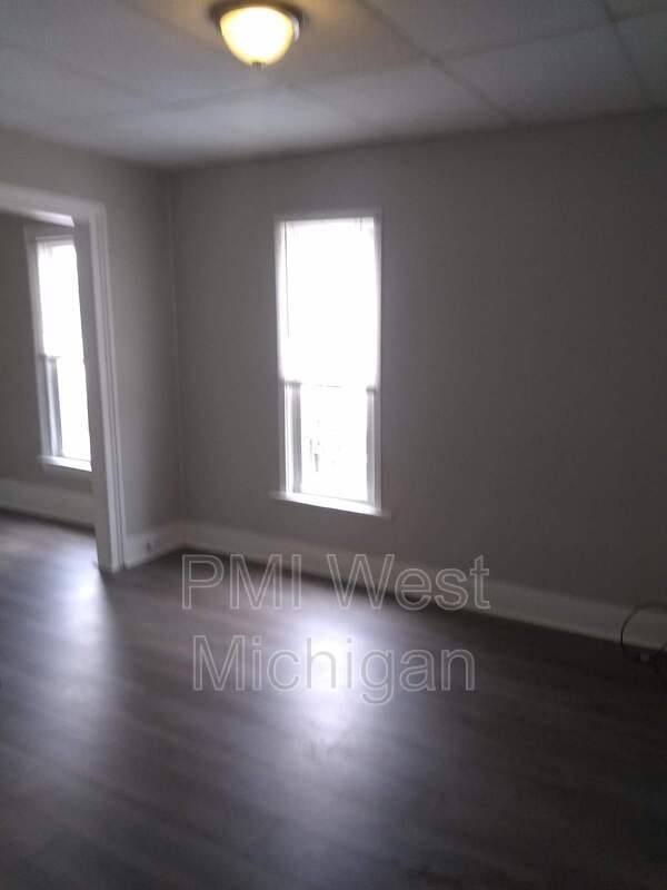 Apartment for rent at 824 Nagold St NW #1, Grand Rapids, MI 49504