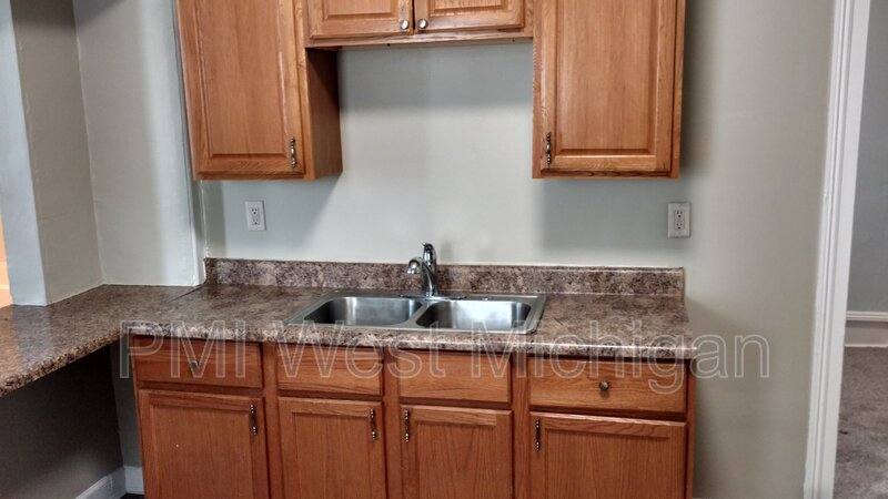 Apartment for rent at 824 Nagold St NW #1, Grand Rapids, MI 49504