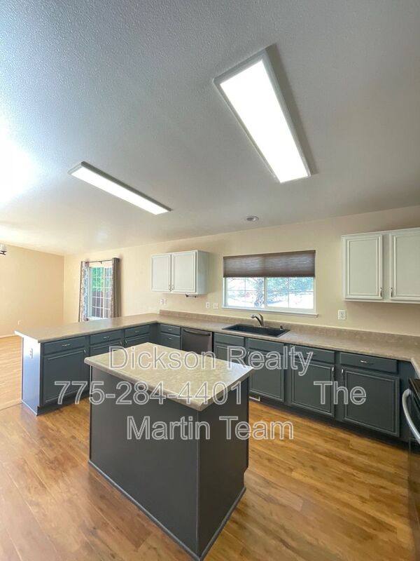 House for rent at 17825 Fairfax Court, Reno, NV 89508