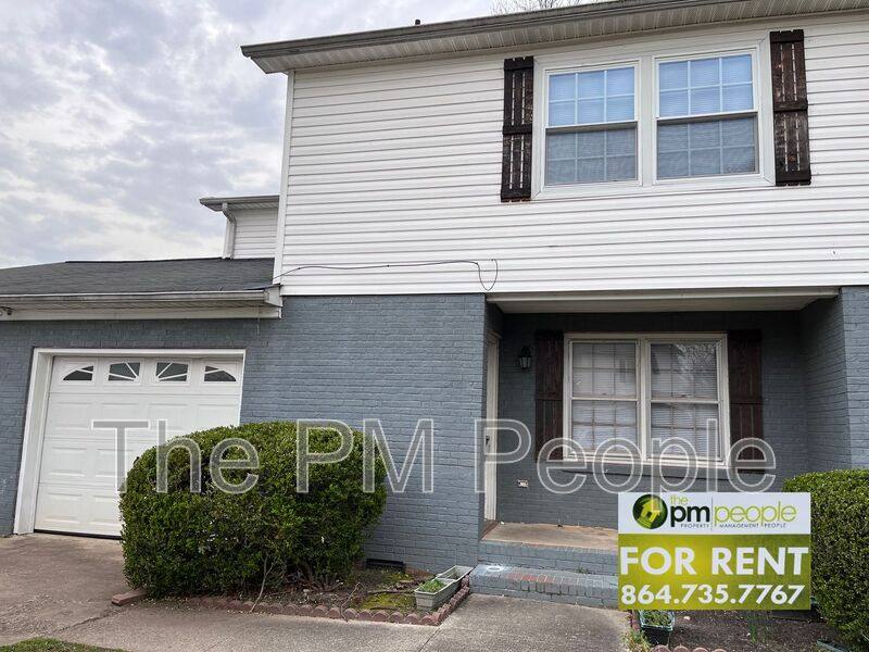 Townhouse for rent at 102 Wexford Dr, Taylors, SC 29687