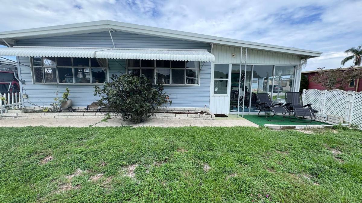House for rent at 2505 E Bay Dr, Largo, FL 33771