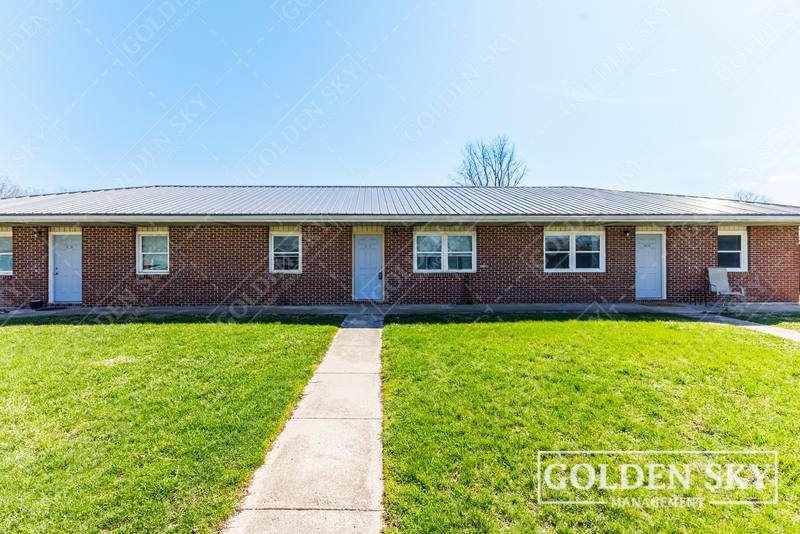 Apartment for rent at 208 S Keystone Circle, Muncie, IN 47303