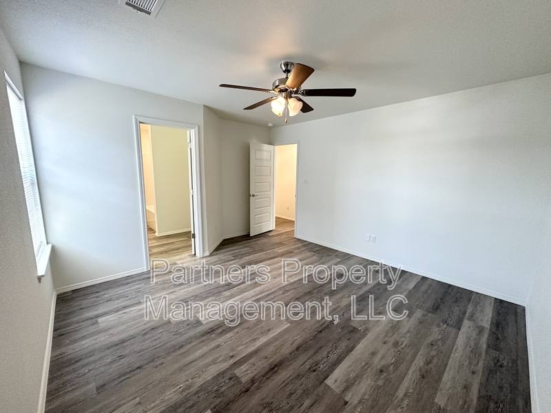 Apartment for rent at 779 S Rupple Rd #2, Fayetteville, AR 72704