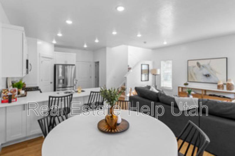 Townhouse for rent at 285 W 1150 N, Brigham City, UT 84302