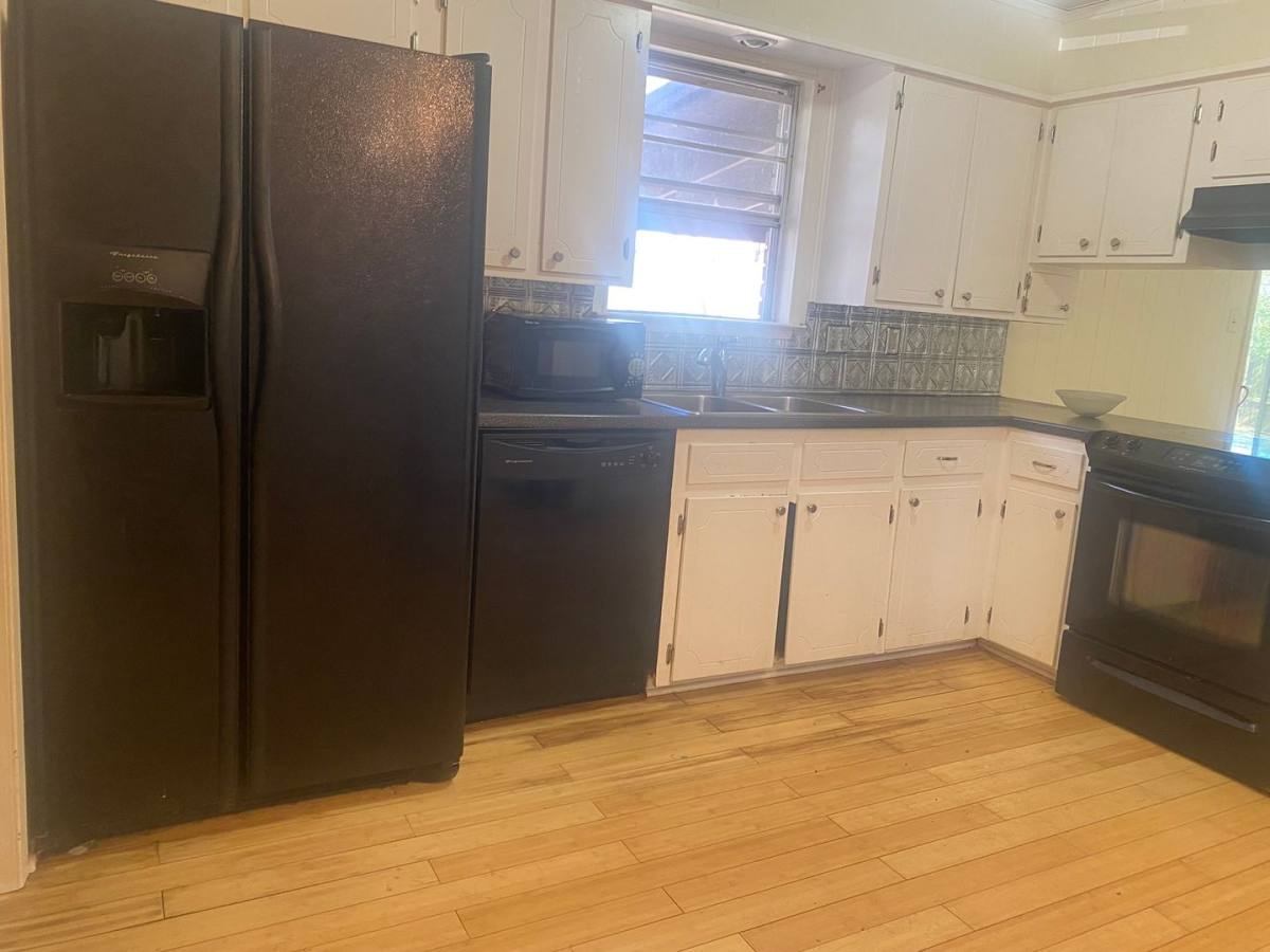 House for rent at 9324 Northedge Rd, Little Rock, AR 72227