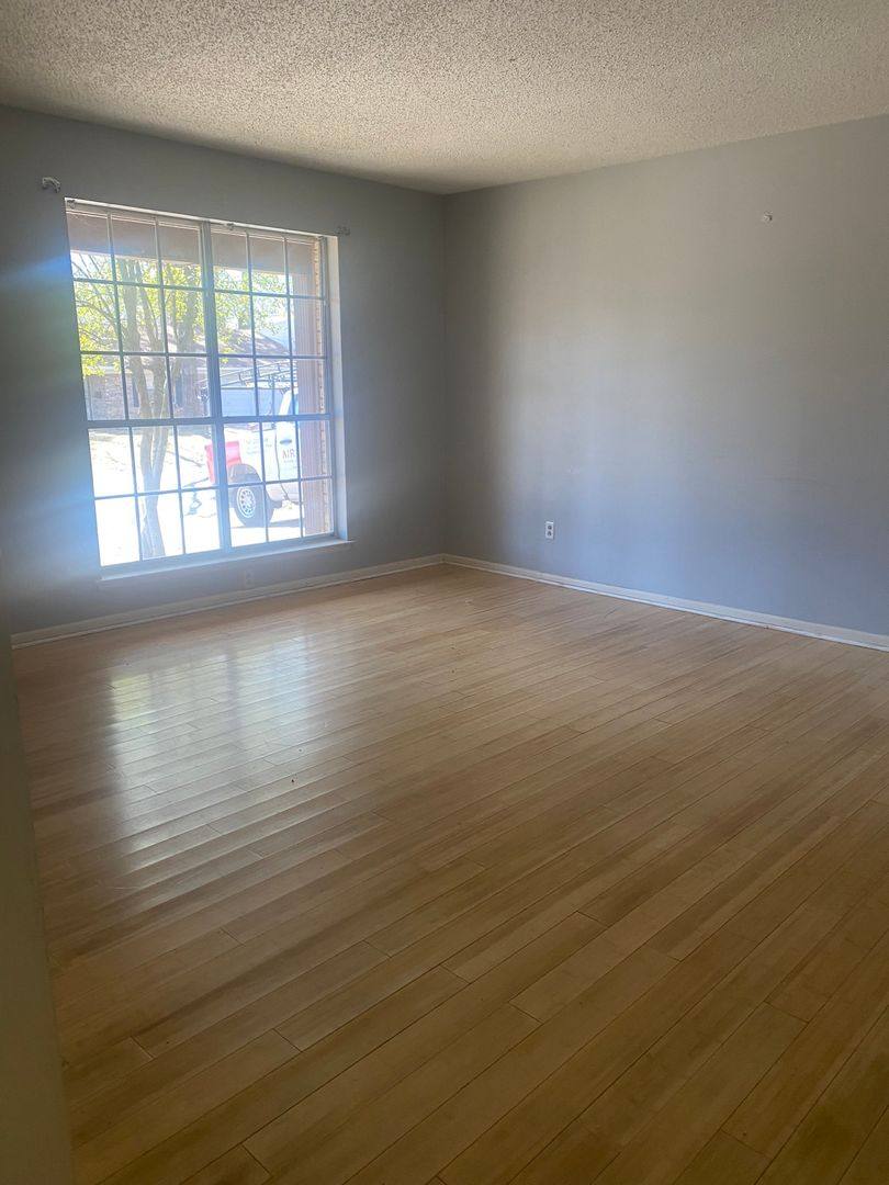 House for rent at 9324 Northedge Rd, Little Rock, AR 72227
