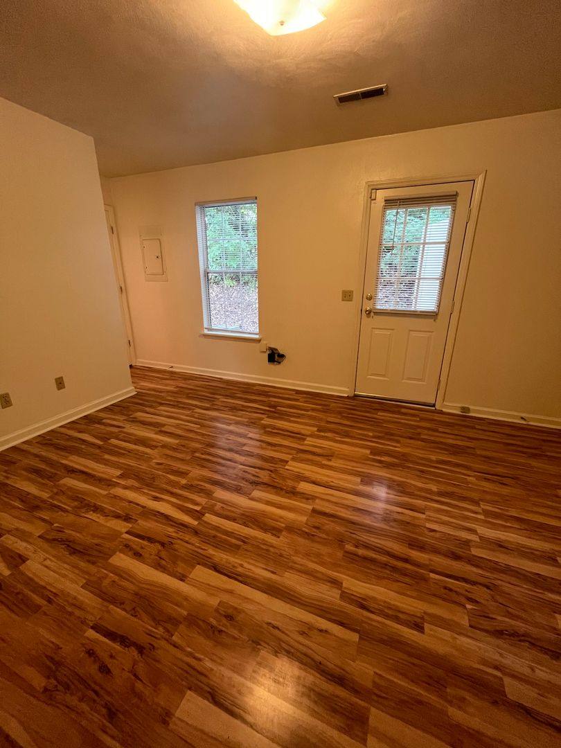 Townhouse for rent at 888 Patrick Henry Dr, Blacksburg, VA 24060