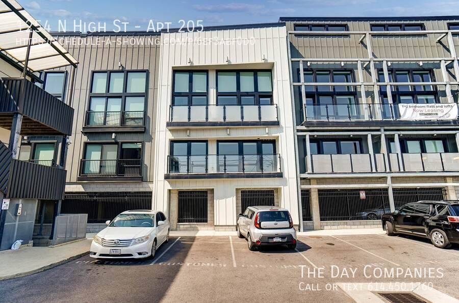 Apartment for rent at 1254 N High St, Columbus, OH 43201