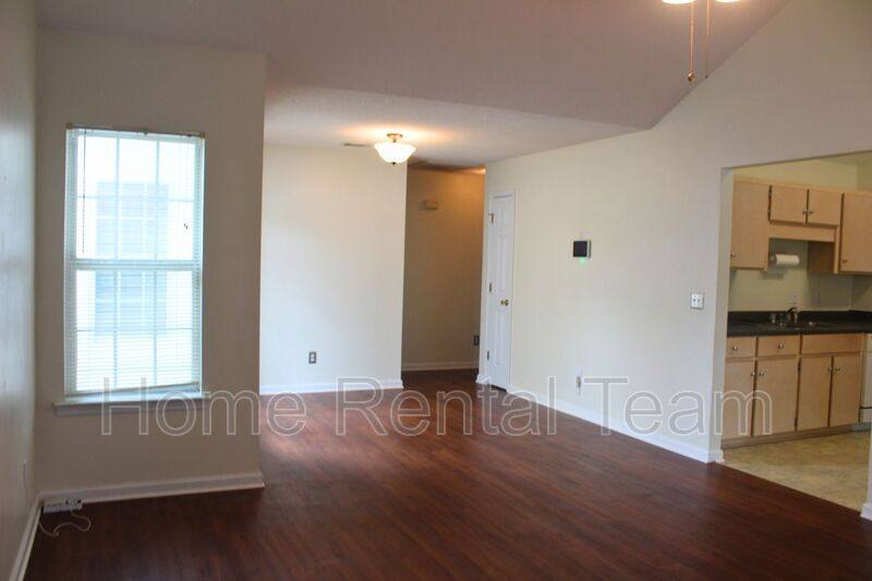 House for rent at 132 Bluelake Blvd, Pooler, GA 31322