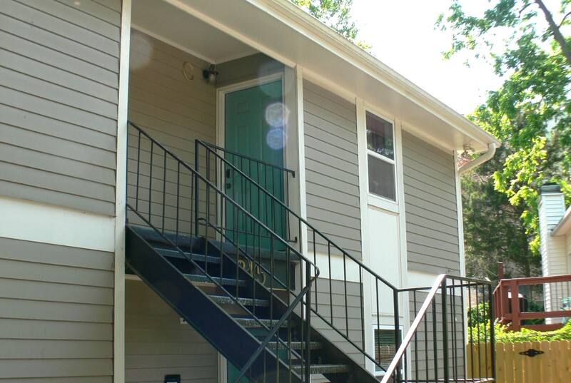 Apartment for rent at 815 Clay St #C, Raleigh, NC 27605