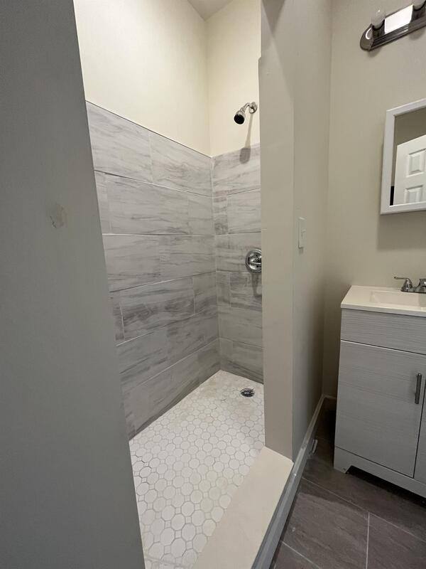 Apartment for rent at 110 Lark St #1, Albany, NY 12210