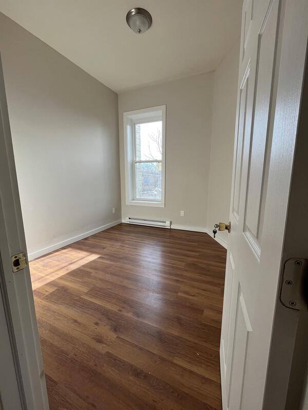 Apartment for rent at 110 Lark St #1, Albany, NY 12210