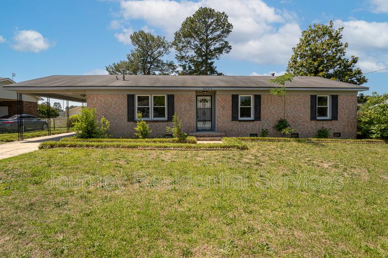 House for rent at 6033 Santa Fe Dr, Fayetteville, NC 28303
