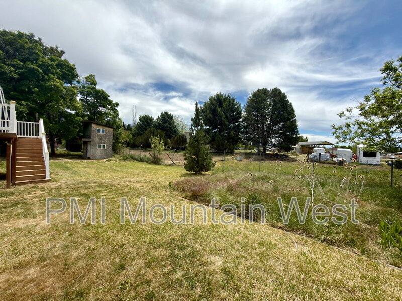 House for rent at 1020 E 1275 N, Layton, UT 84040