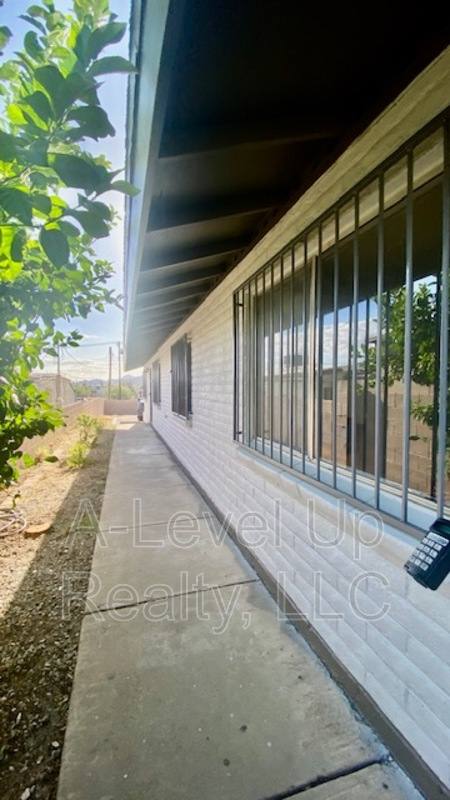 Apartment for rent at 1025 S Santa Rita Ave, Tucson, AZ 85719