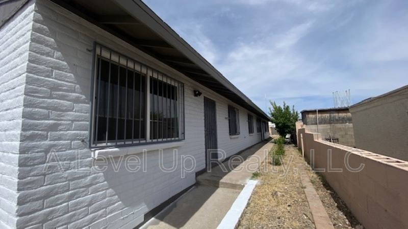 Apartment for rent at 1025 S Santa Rita Ave, Tucson, AZ 85719