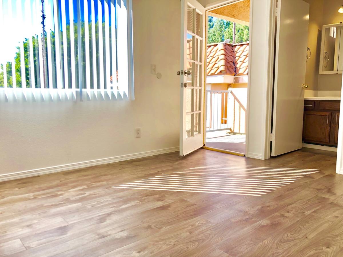 Apartment for rent at 21826 Saticoy St, Canoga Park, CA 91304