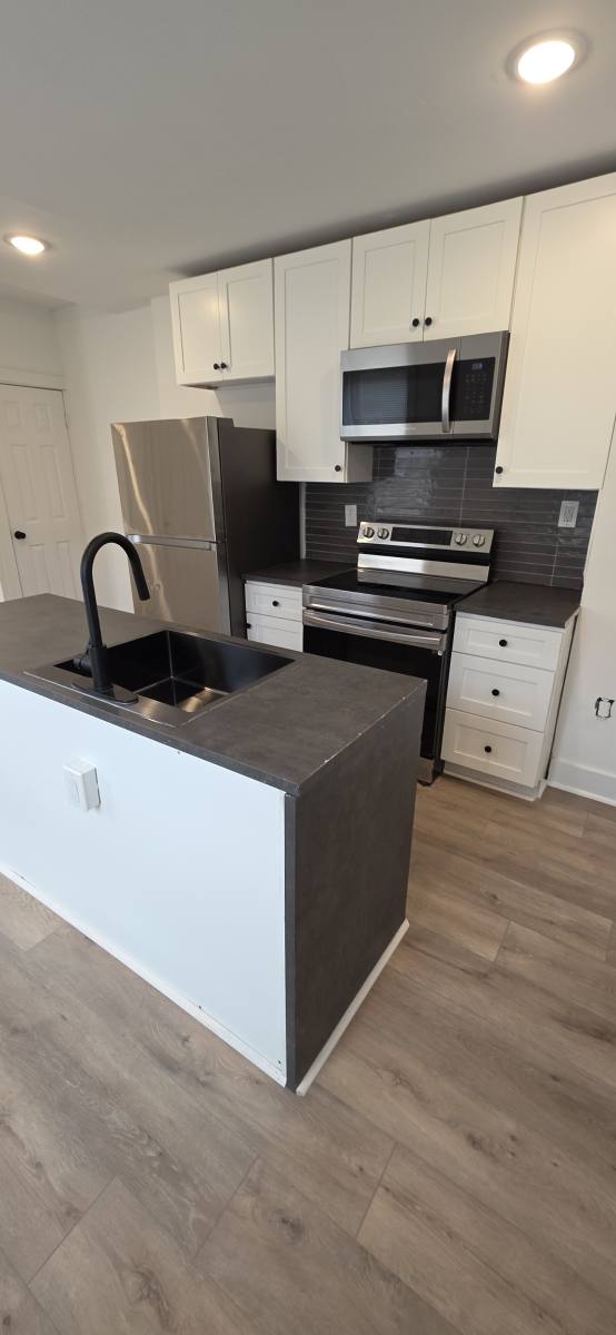 Townhouse for rent at 801 N Port St, Baltimore, MD 21205
