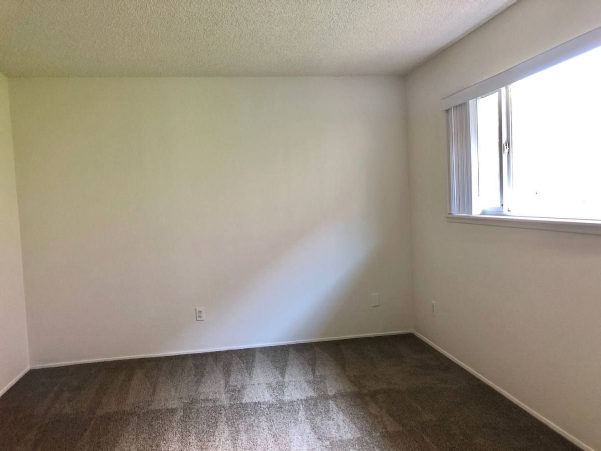 Apartment for rent at 1418 E Second St, Newberg, OR 97132