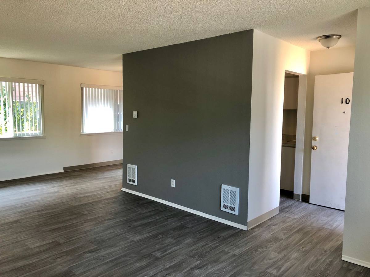 Apartment for rent at 1418 E Second St, Newberg, OR 97132