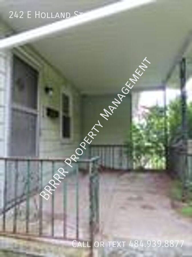 House for rent at 242 E Holland St, Summit Hill, PA 18250