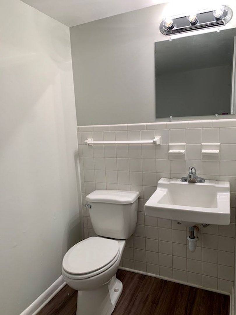 Apartment for rent at 3700-3730 Taliwa Gardens Dr, Knoxville, TN 37920