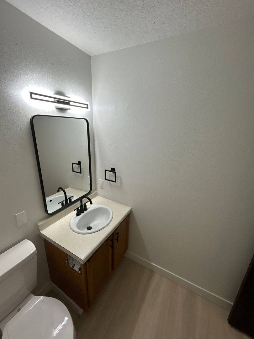 Apartment for rent at 215 E Arbor Ave, Bismarck, ND 58504