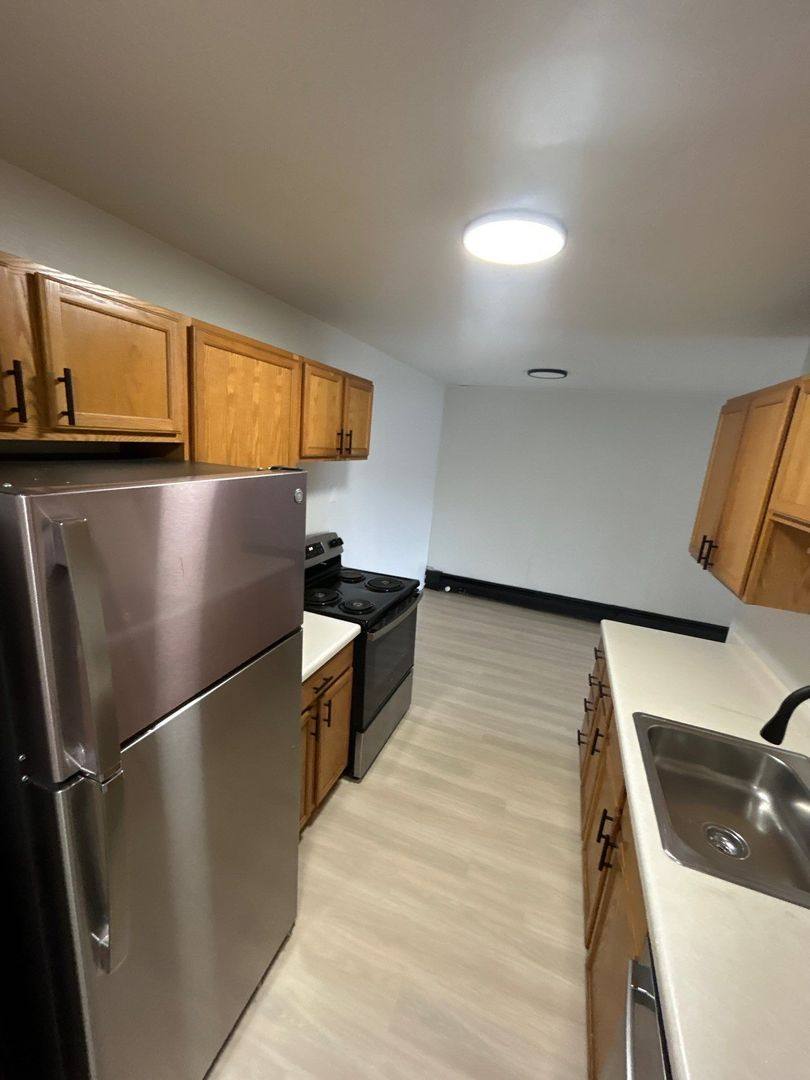 Apartment for rent at 215 E Arbor Ave, Bismarck, ND 58504