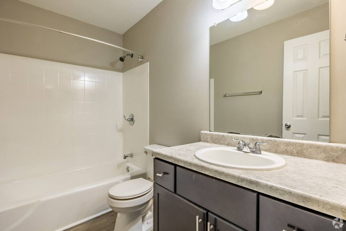Apartment for rent at 4655 Glenwood Rd, Decatur, GA 30035