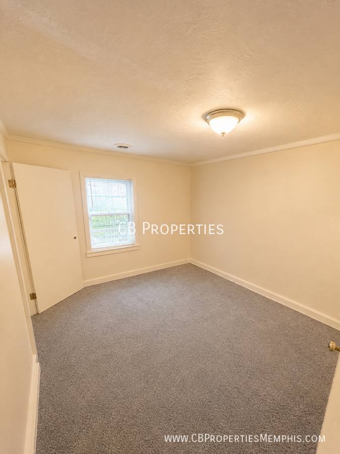 House for rent at 2806 Scotland Rd, Memphis, TN 38128