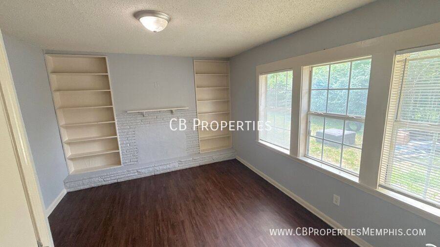 House for rent at 1734 Wildrose St, Memphis, TN 38114