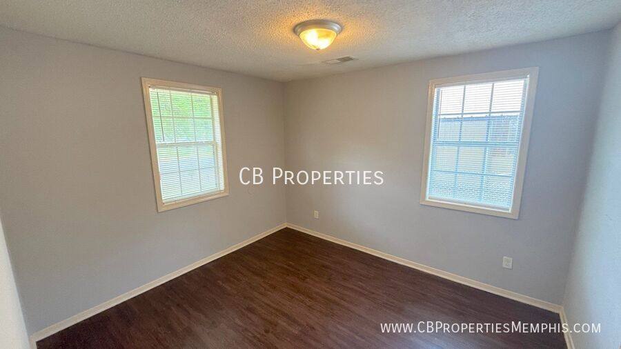 House for rent at 1734 Wildrose St, Memphis, TN 38114