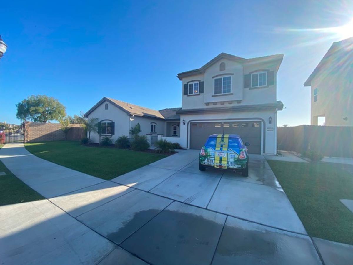 House for rent at 1569 S Madison Lane, Santa Maria, CA 93458